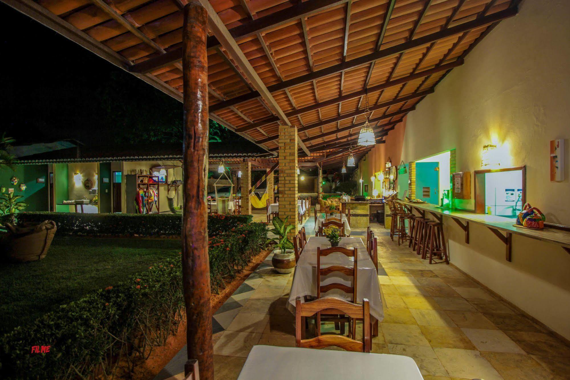 Hotel Pousada Sol & Lua Paracuru Bagian luar foto
